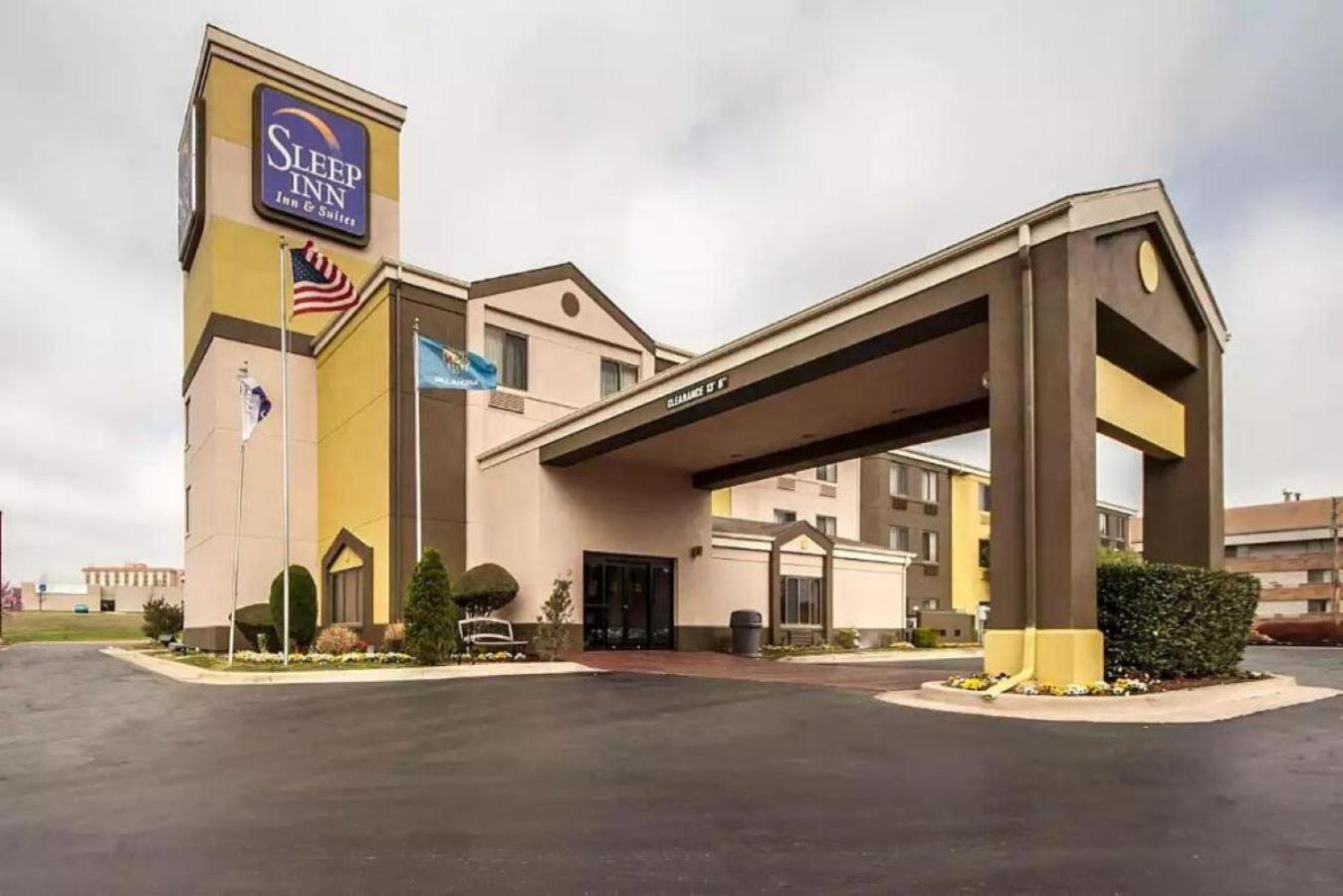 Sleep Inn And Suites Central / I-44 Tulsa Exterior photo